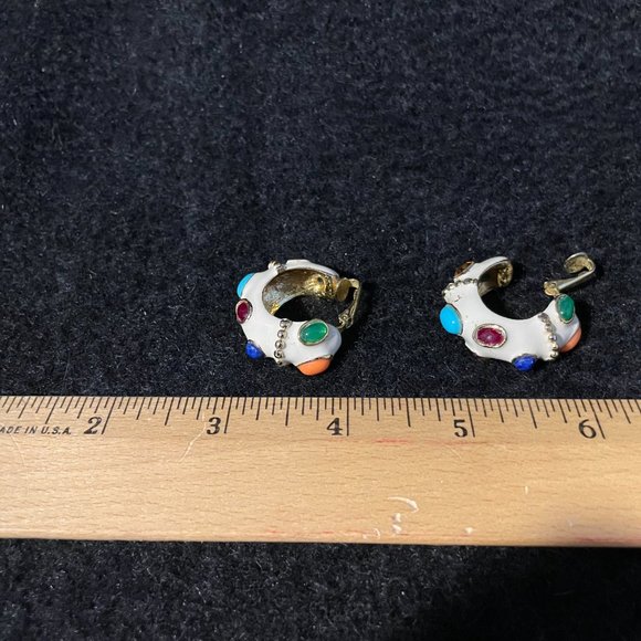 Kenneth Jay Lane Enamel Clip Earrings - Picture 4 of 6